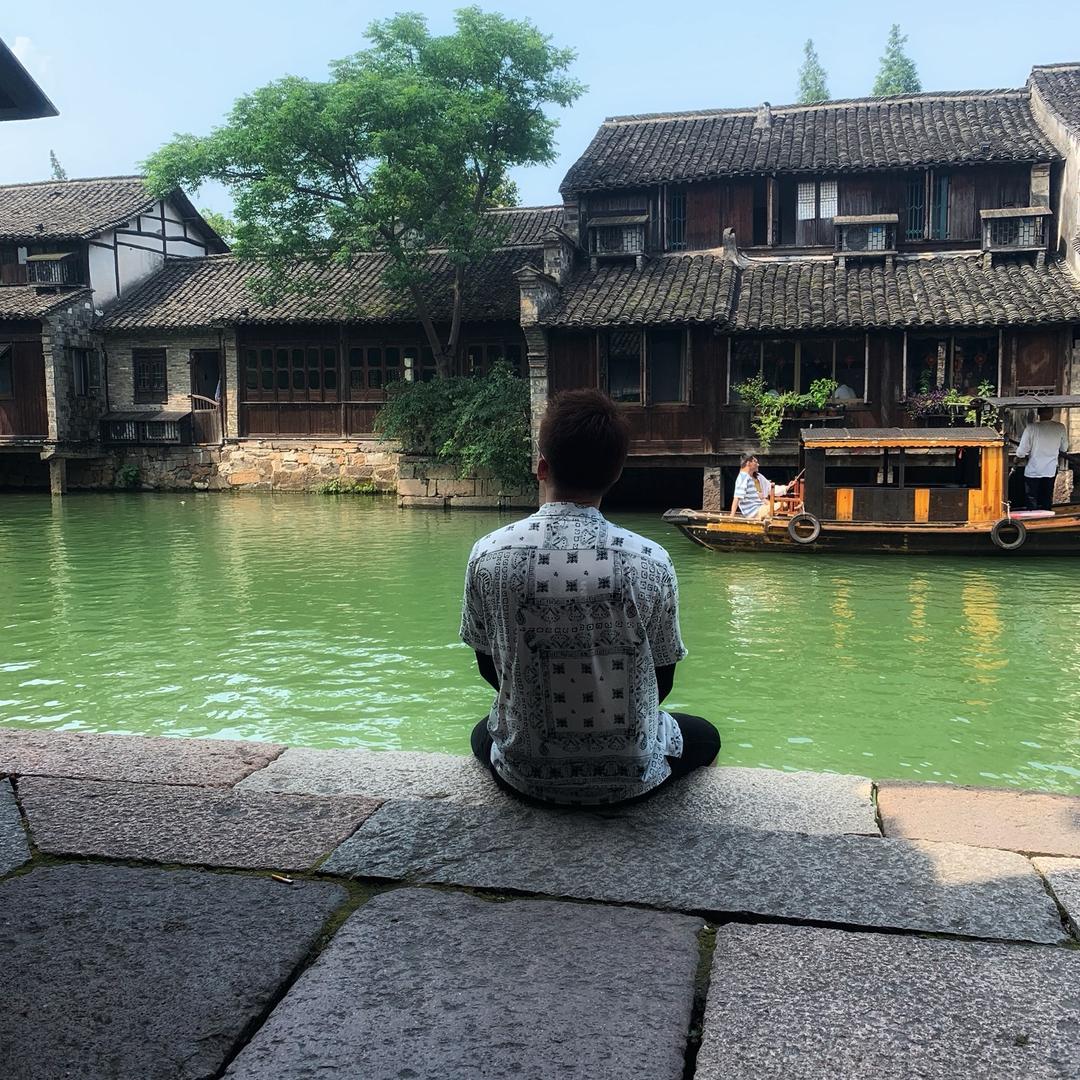 说家居的Eric