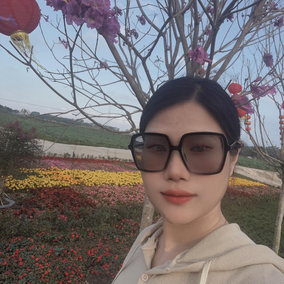 汕尾铭泰家具莫莫