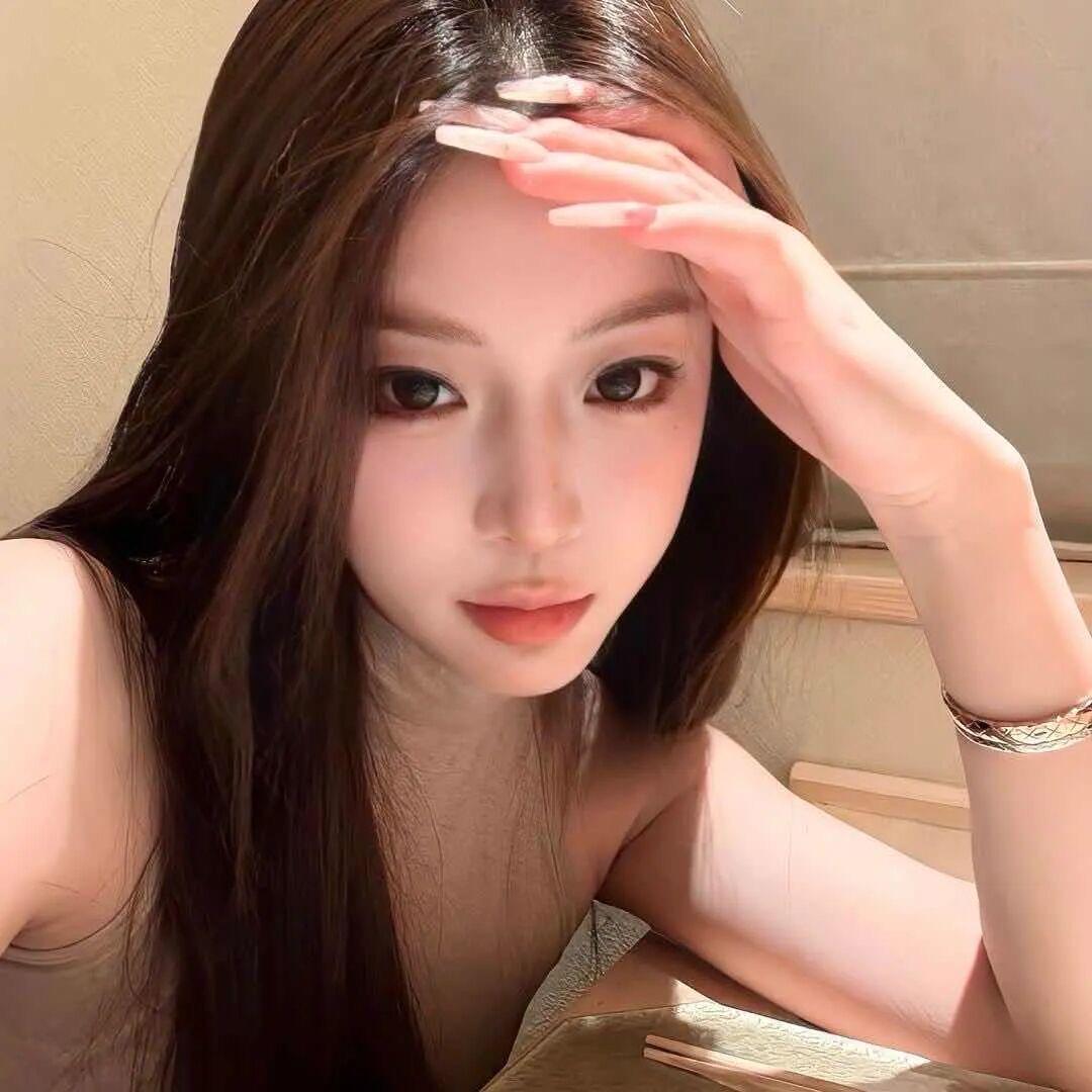狡猾的隔壁老奶