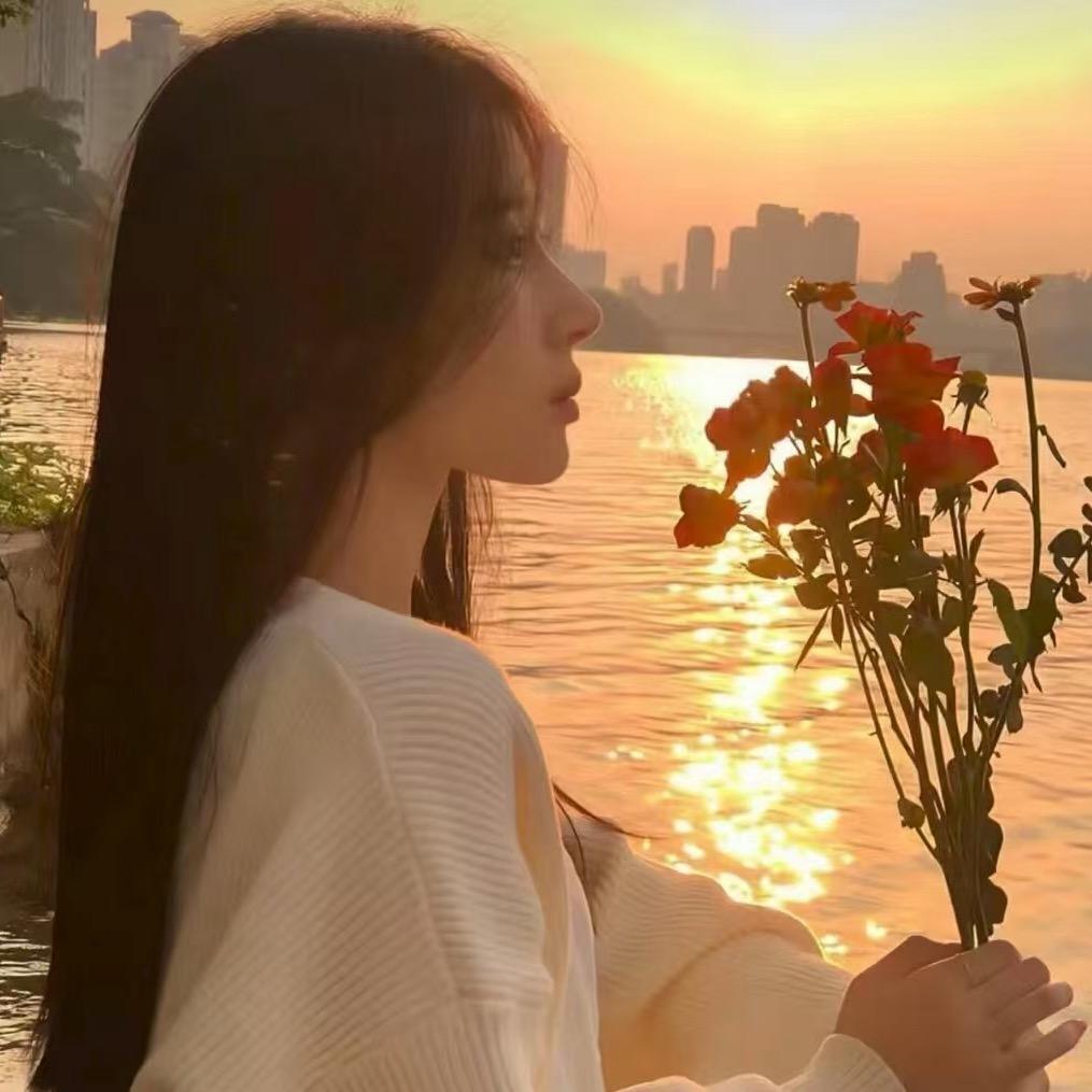 ʚ 兔饱饱啦ɞ〃*w<〃.