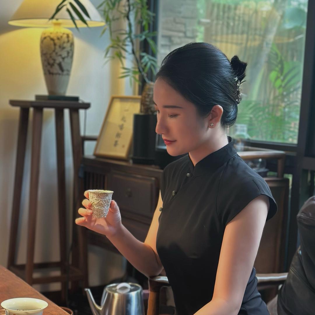 应洱·茶事
