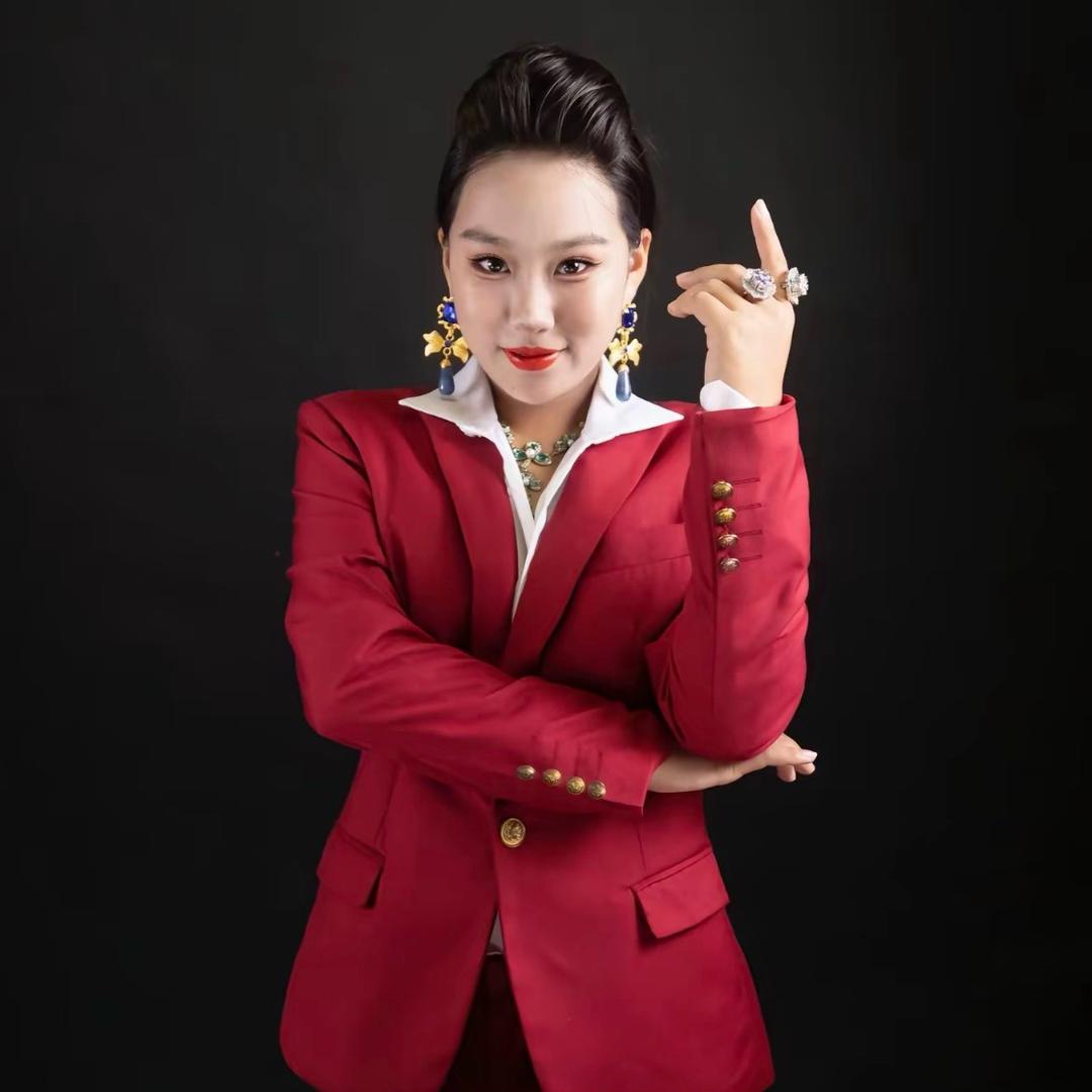 AAA 金牌销售陈姐