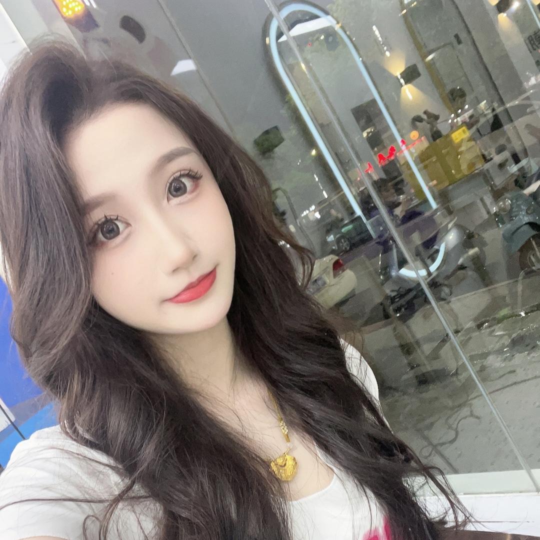 小晴儿🖤