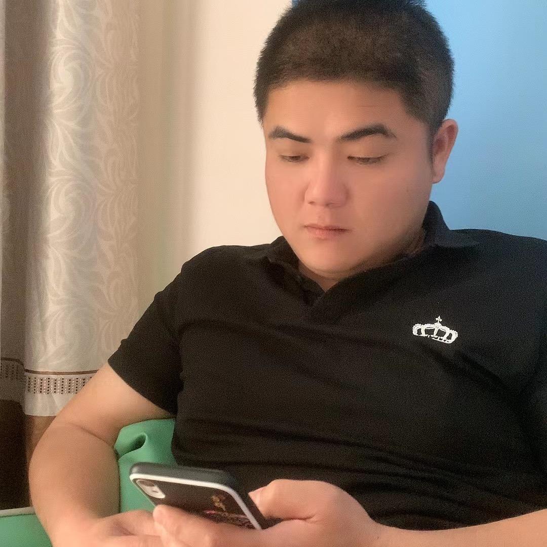 👉小张