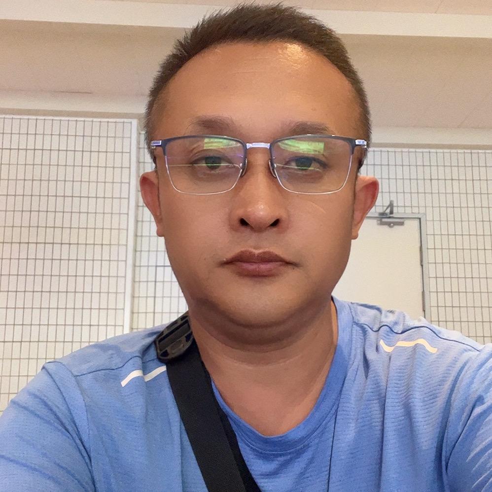 老炮🔥🔥爱唱歌🎤