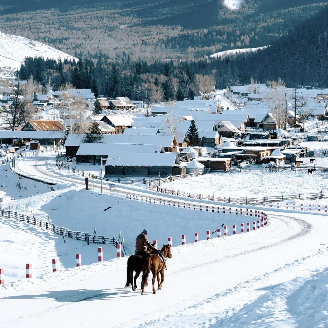 新疆途川旅游（冬季旅游攻略）