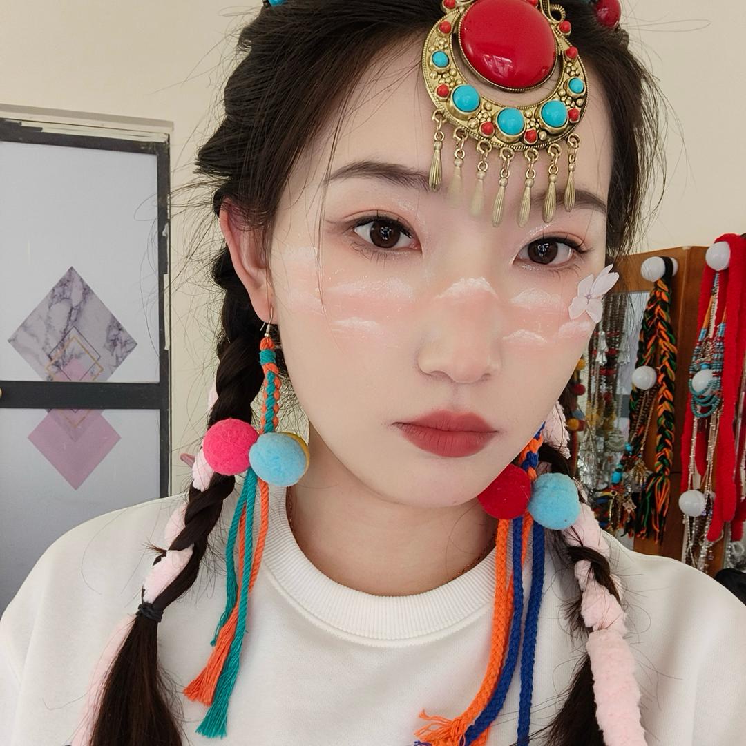小董爱吃肉