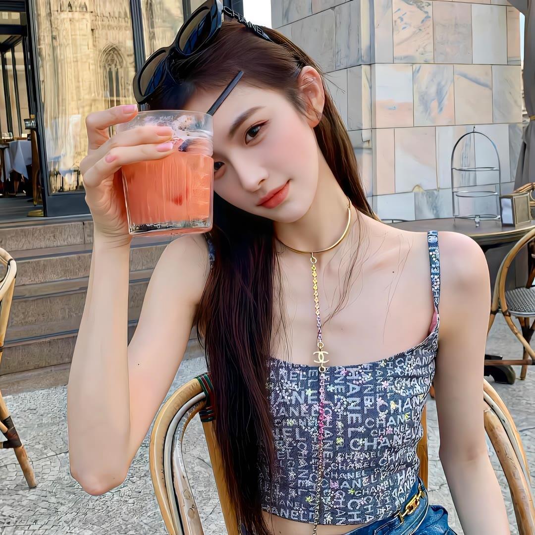 月月（无畏契约）👀主页