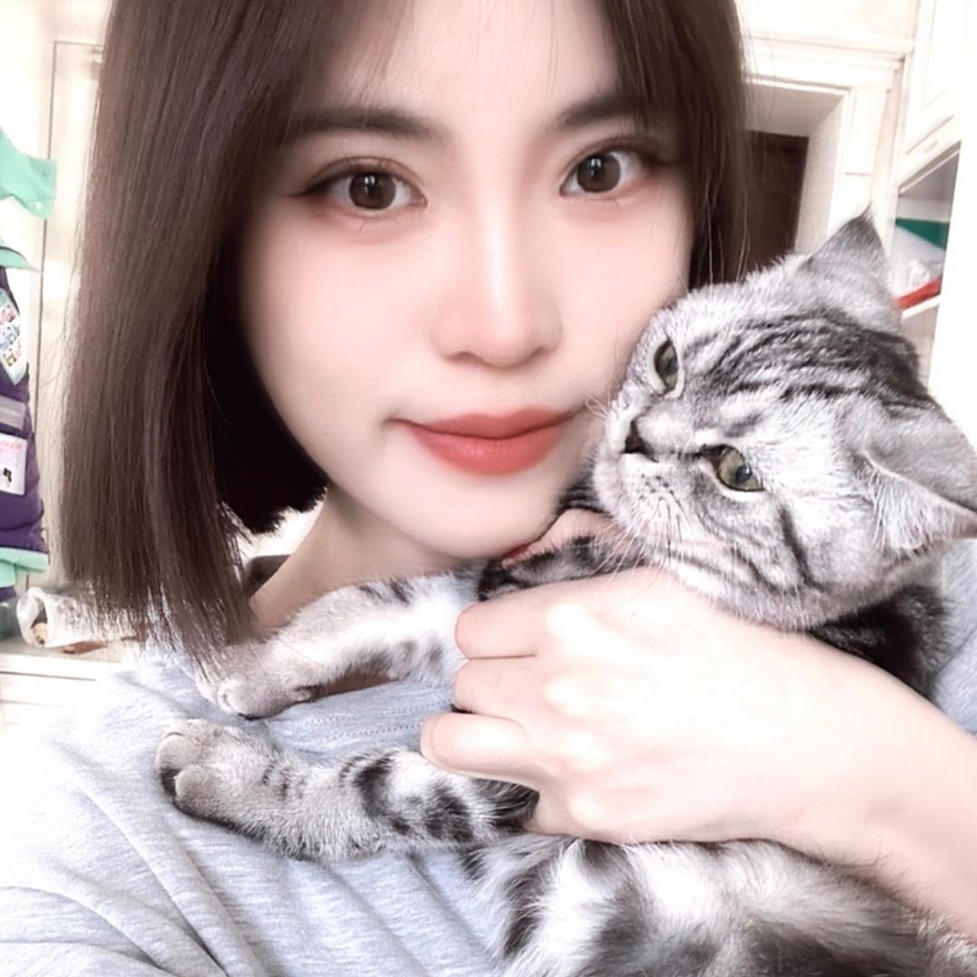 陈洋✨❤️👧🏻🐱🐱