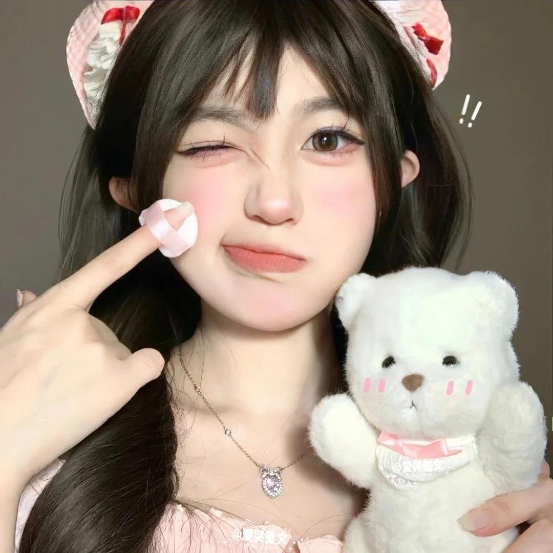奶油小泡芙🥰
