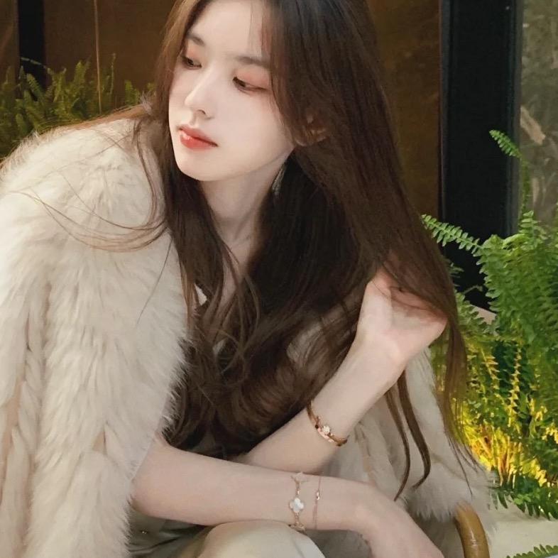 小婷婷很乖