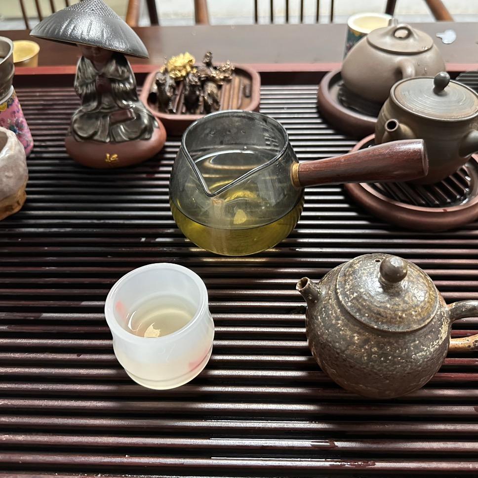 (งᵒ̌皿ᵒ̌)ง⁼³₌₃