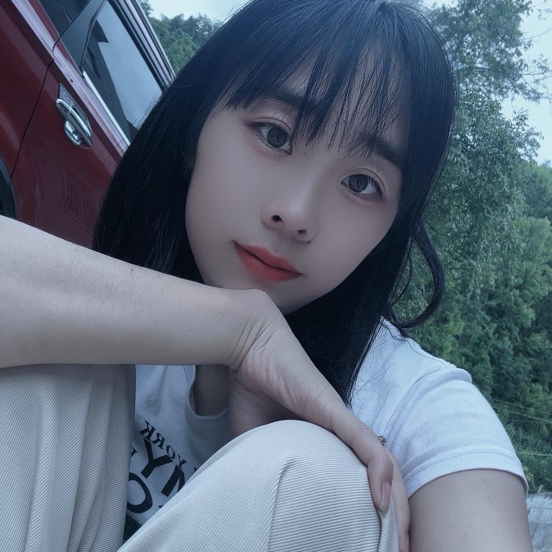 Ms. 任