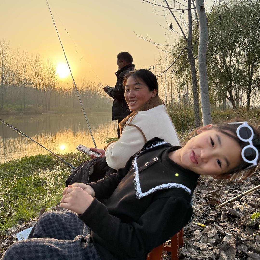 黑妮的幸福生活