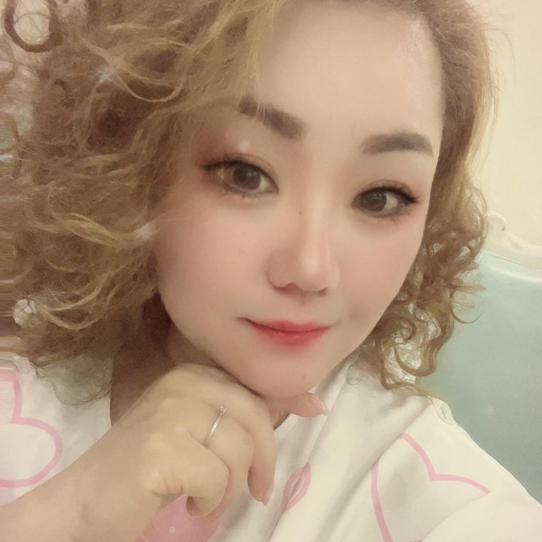 艾衣时尚