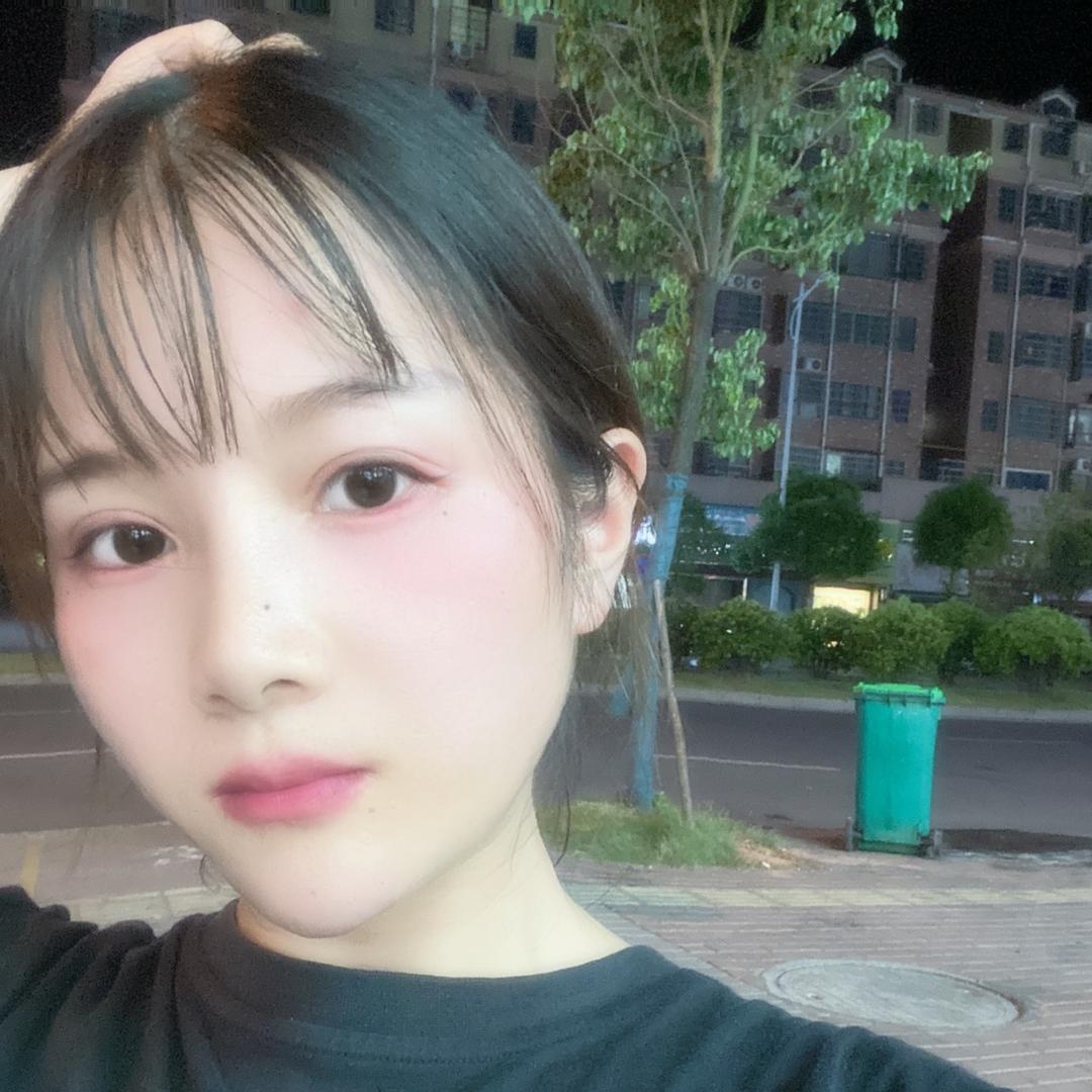 湘潭县易俗河镇八妹手撕烤兔小吃店