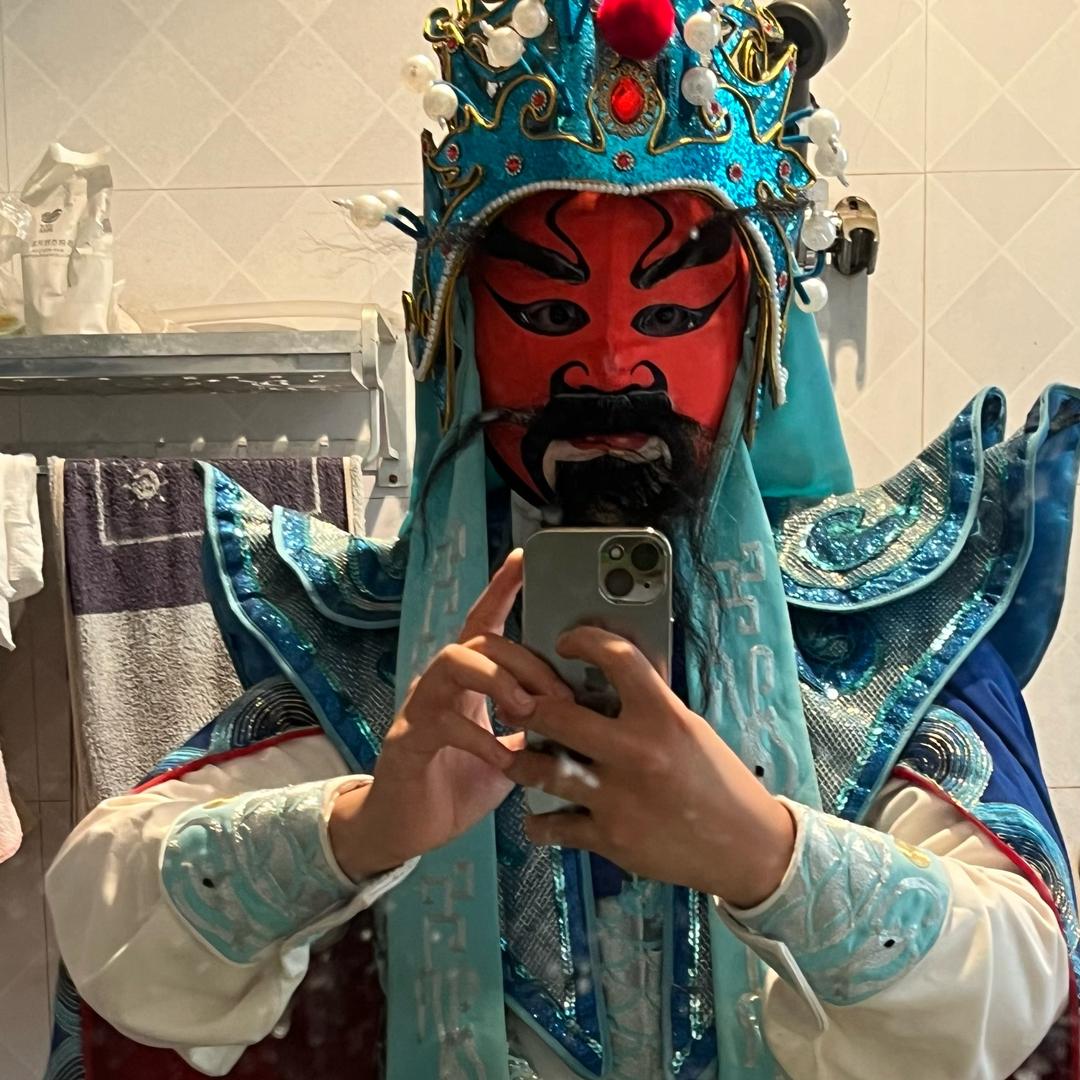变脸小松