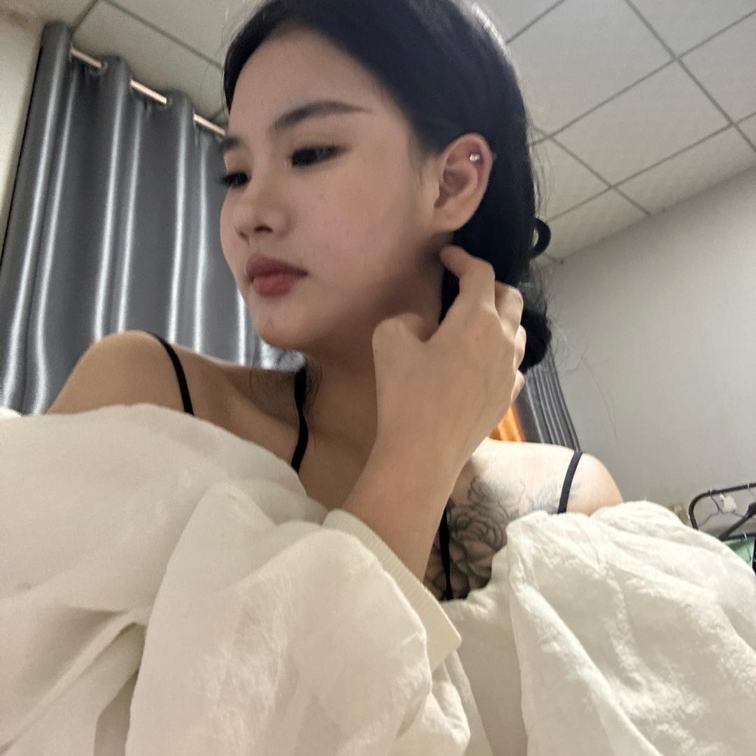 婷.