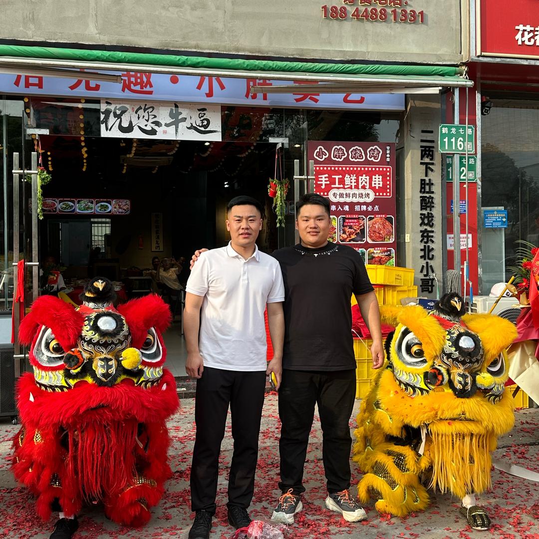 小胖东北烧烤大油边官方号