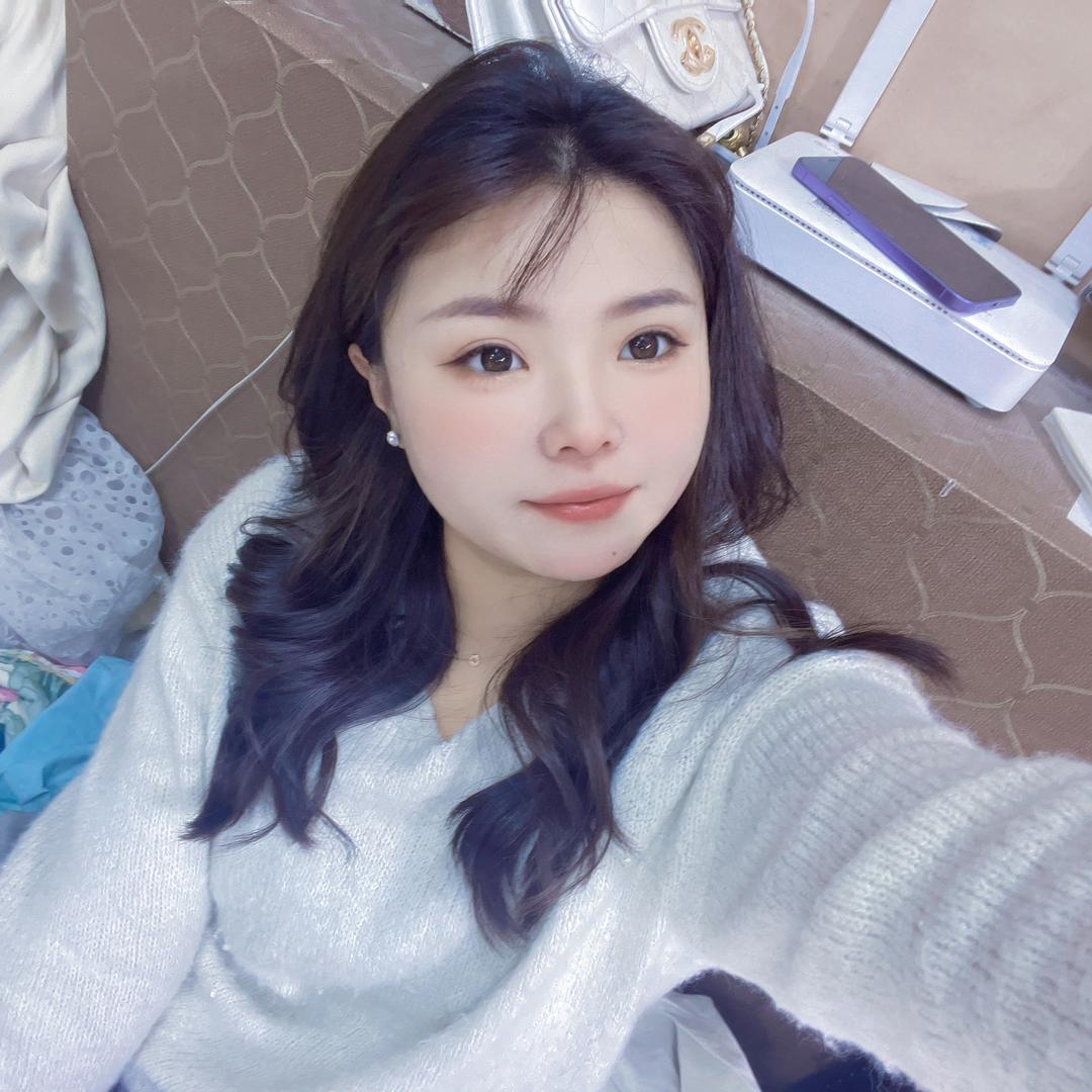 小颖服装店…