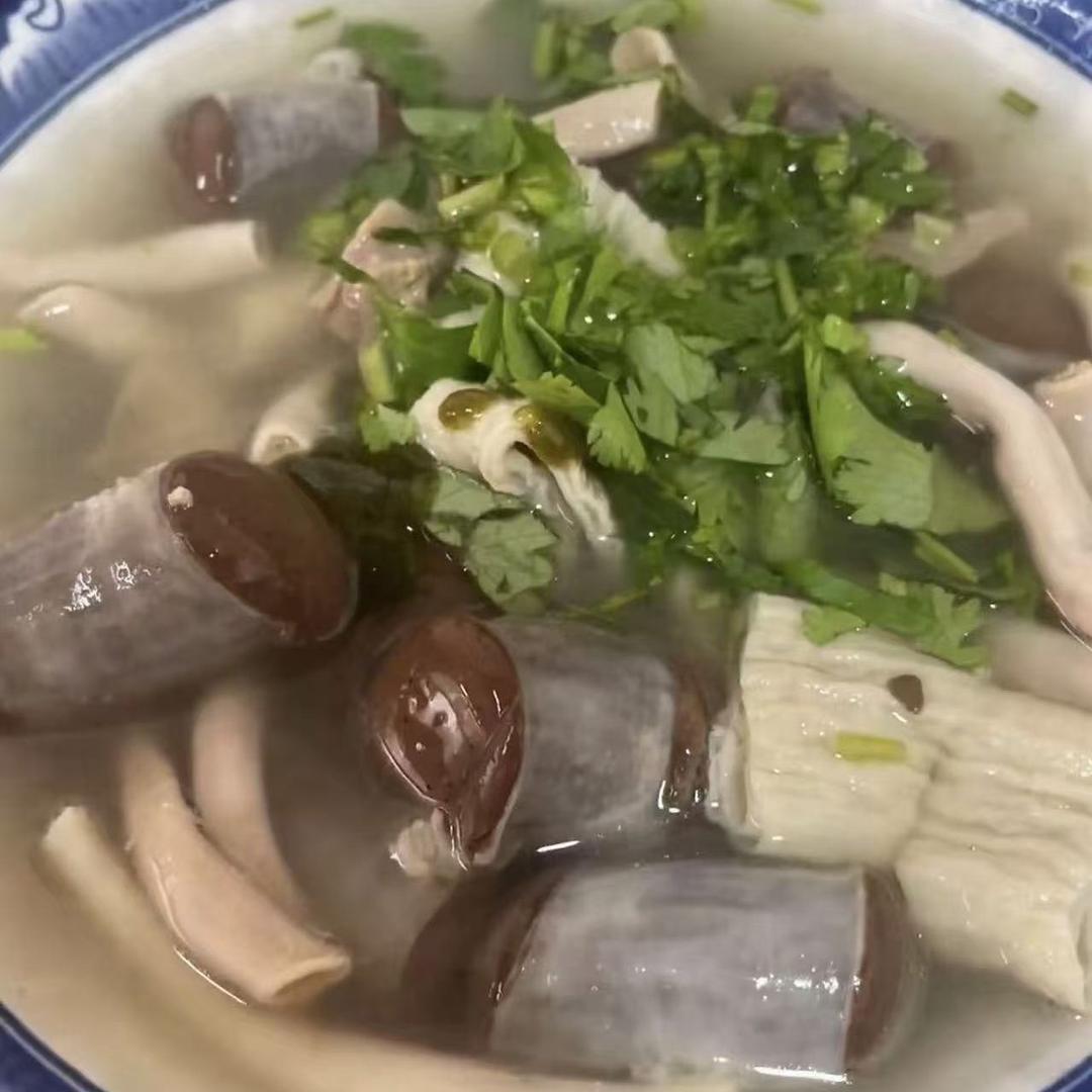 在淄博卖羊肠汤的圆圆