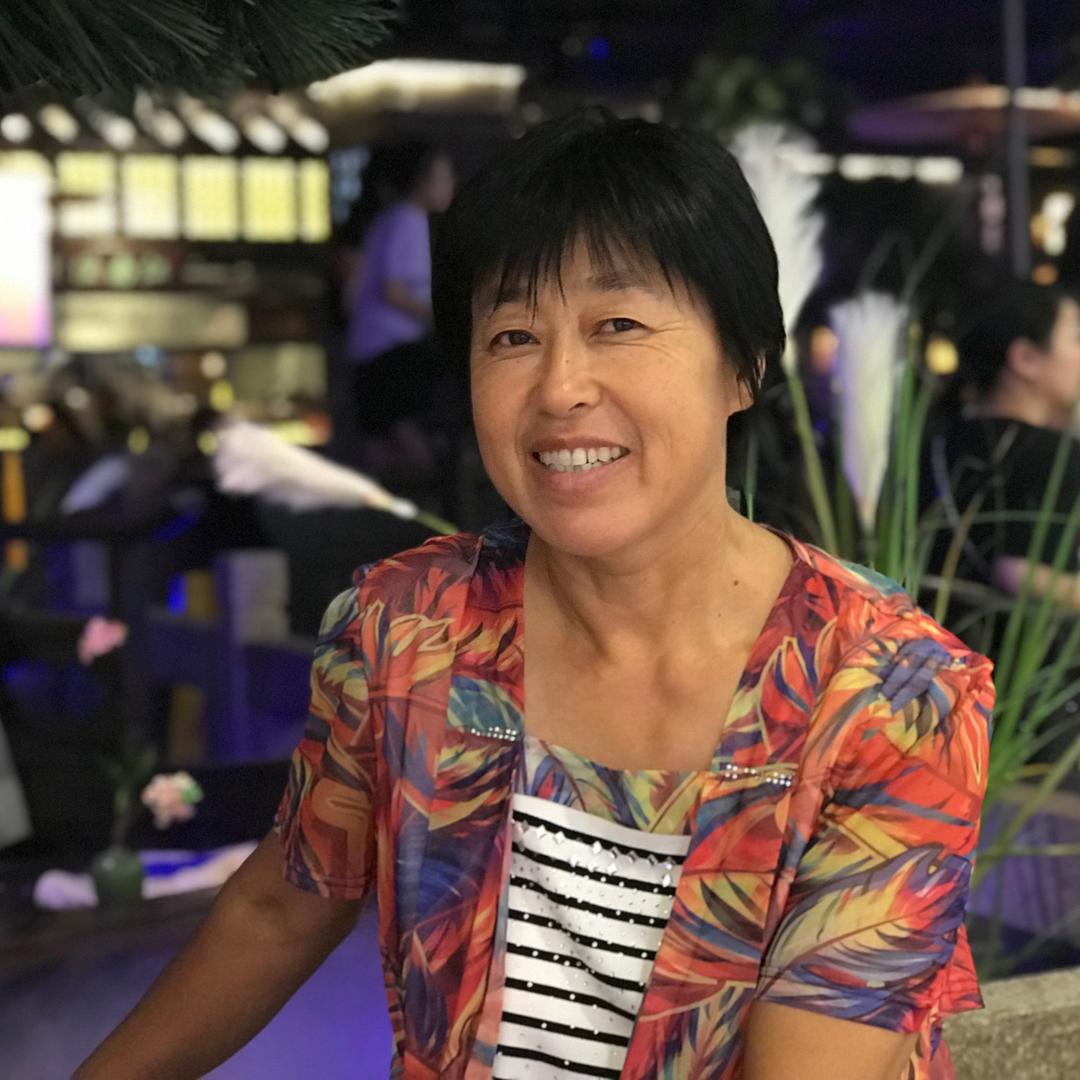 爱唱歌的老梅花