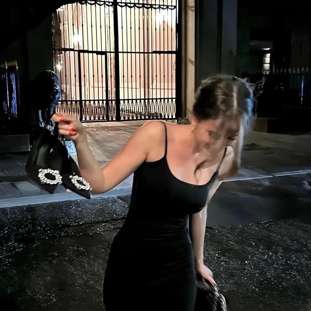 不睡觉的李小姐🤔