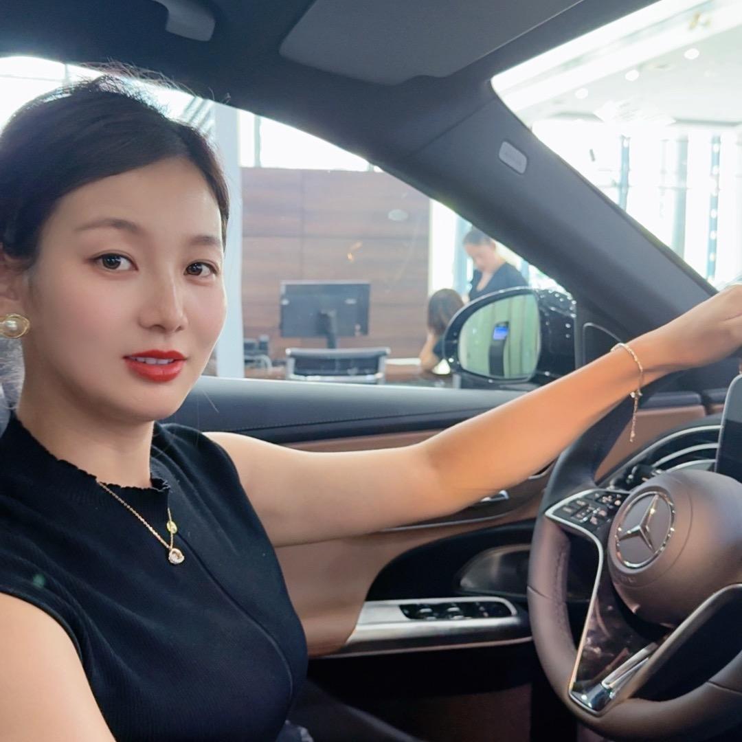 延安问题肌肤-郝霞