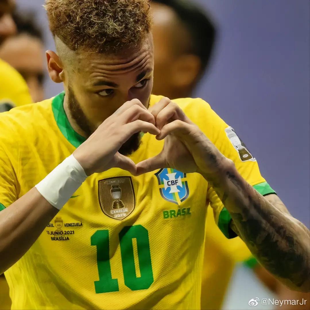 库里点赞内马尔