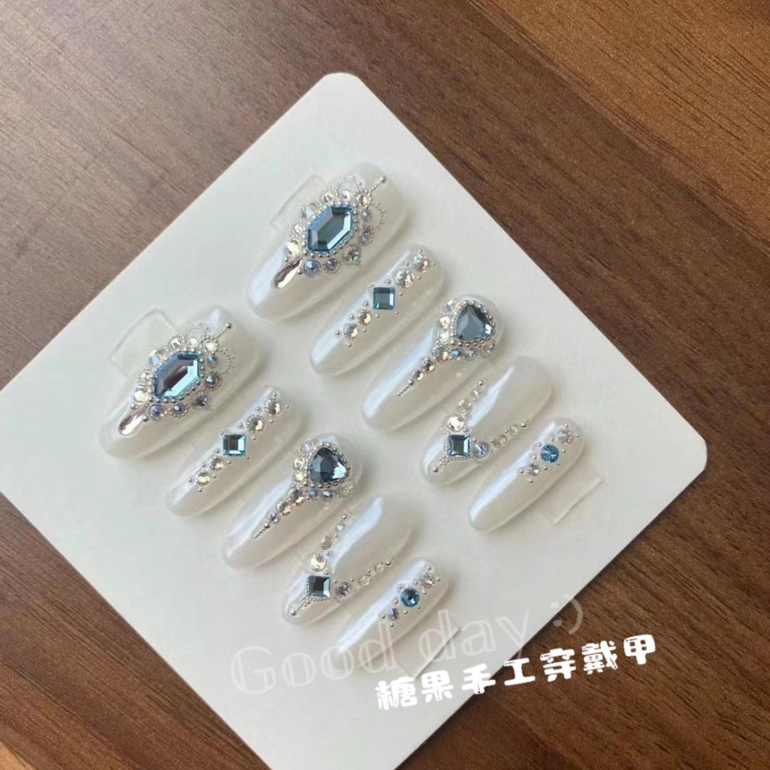 轻春手工穿戴甲（接单）批发私人订制