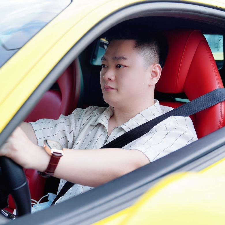 东莞小杨哥秒车【高价收车】