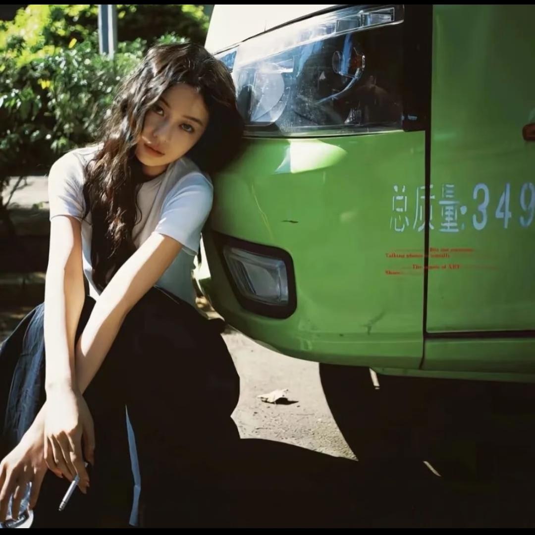 瓦洱登庄园的草莓味玫瑰🌾