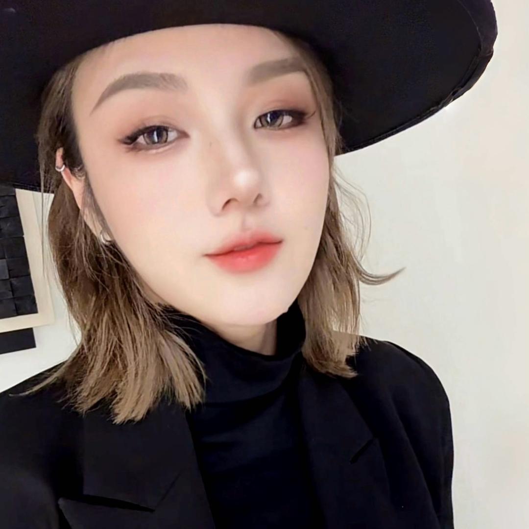 小鹿迷了兔