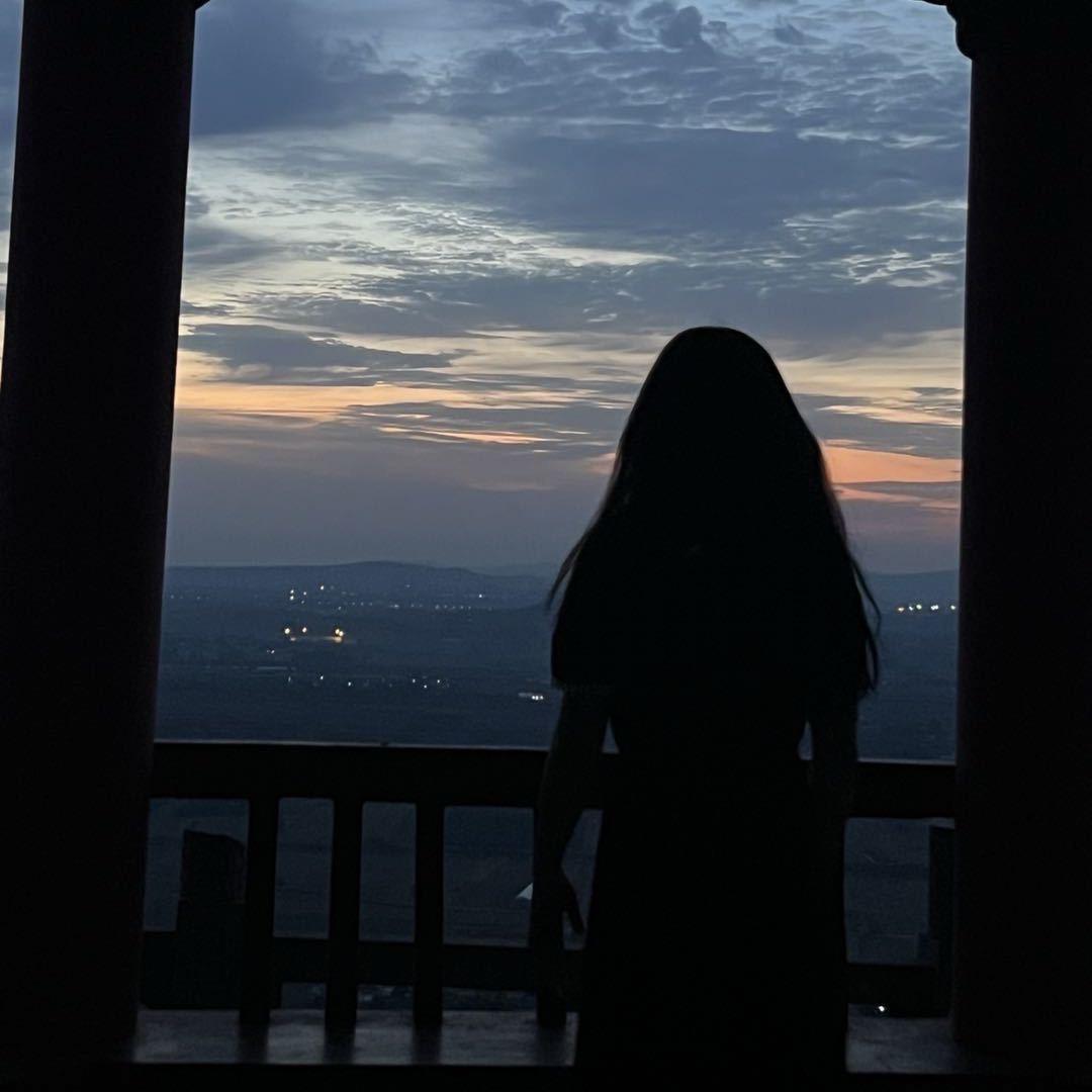 爱英.鲁山娇指韵美甲美睫