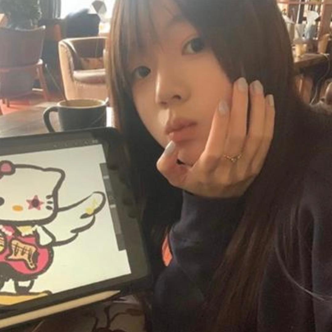 ￰ㅤ  ㅤㅤ美少女会飞