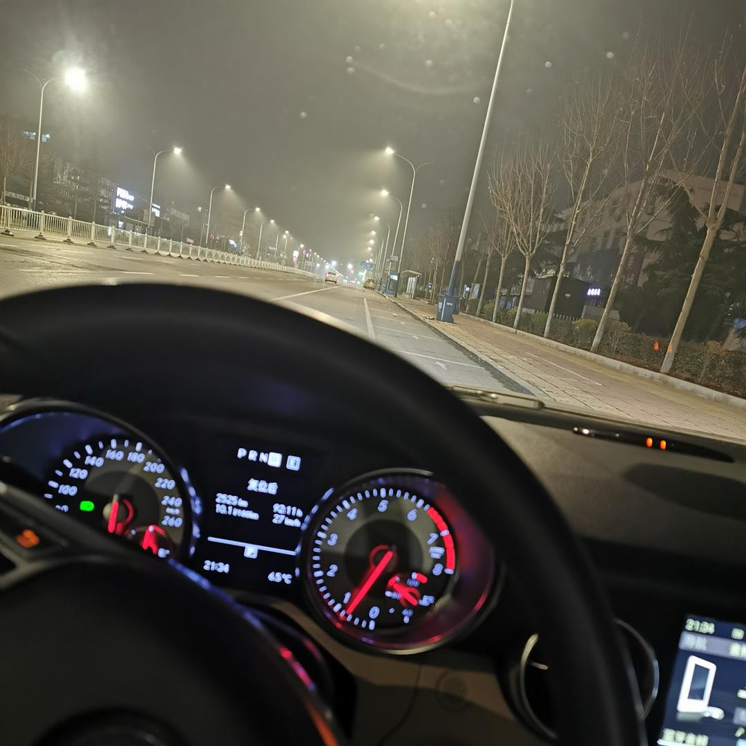 金转转（爱玩车）