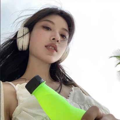 梁拌小番茄.
