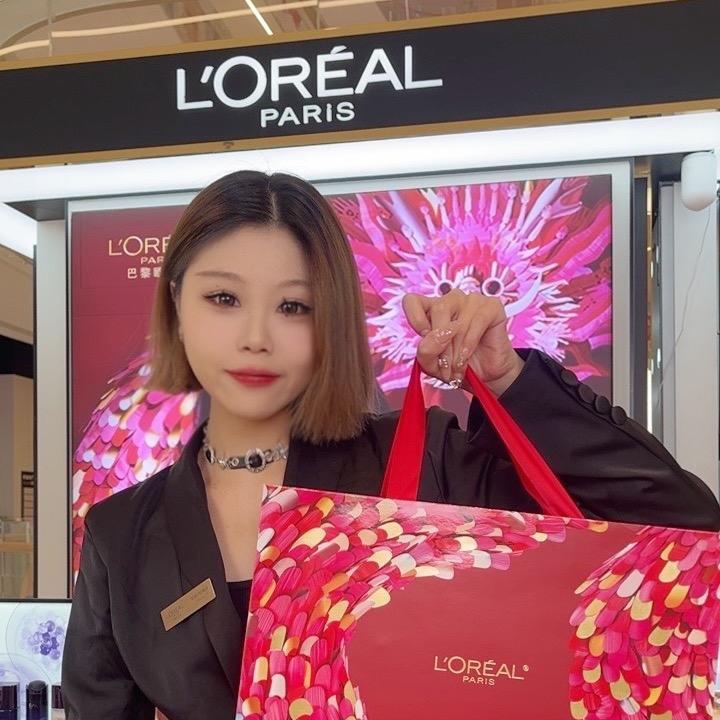 欧莱雅临沂万达小雨