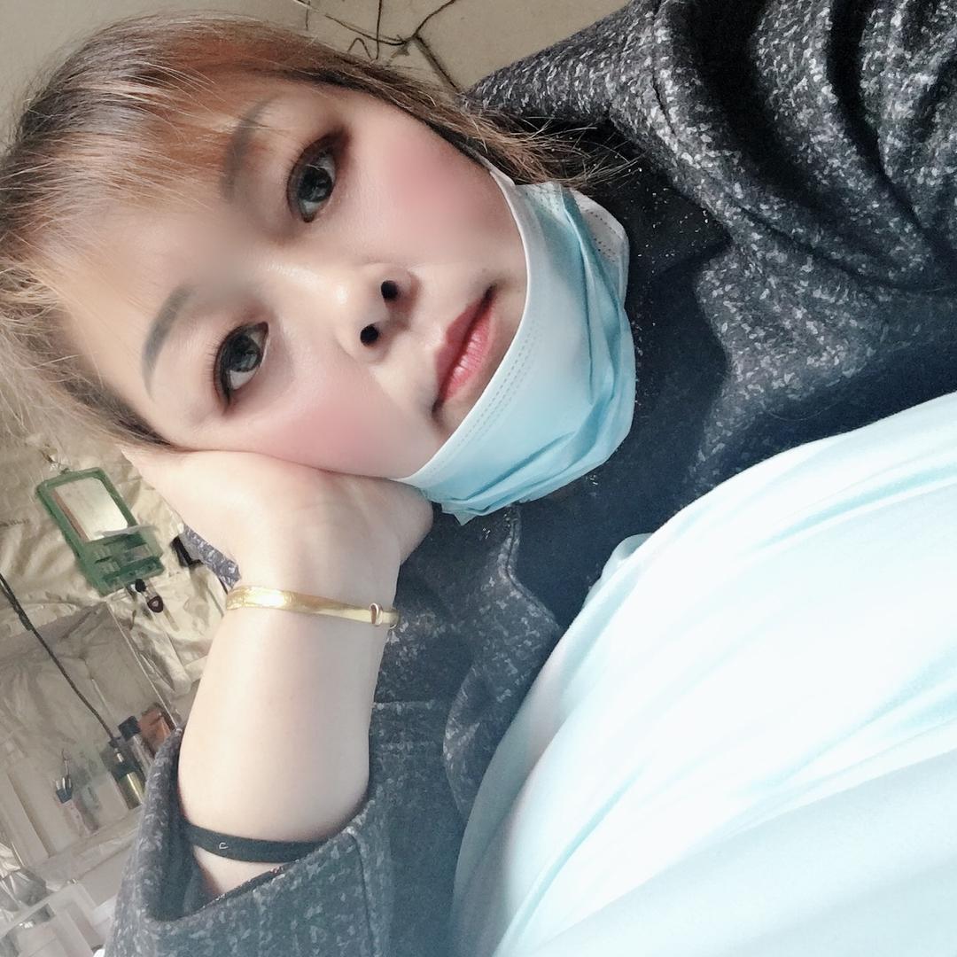 娜