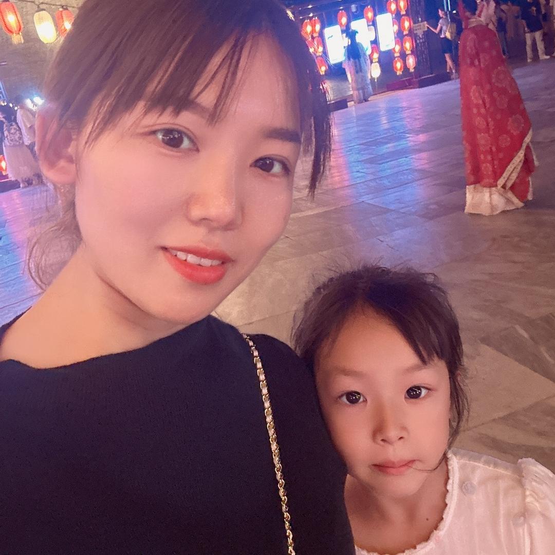 瓷砖美缝找小阮