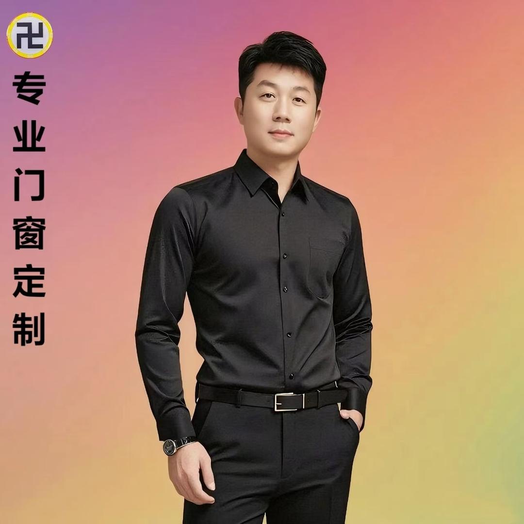 中国熊熊别墅大门，曹军