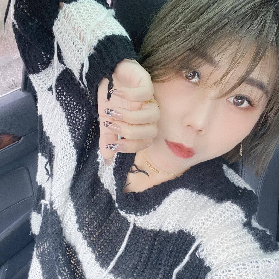 এ⁵²: ღ᭄ꦿ 兔兔🐰⁵²º᭄