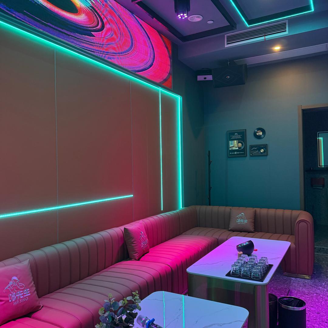 唱先生量贩式KTV