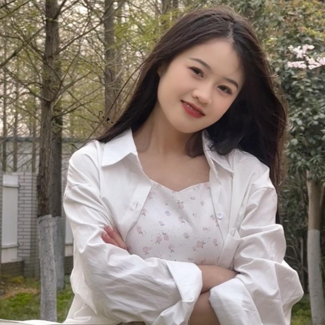 小彩🐳