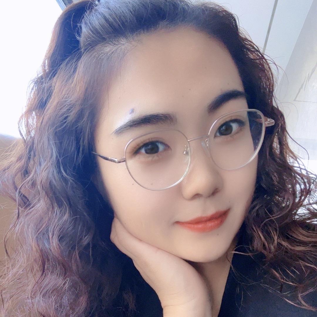青春一向在微笑🥰