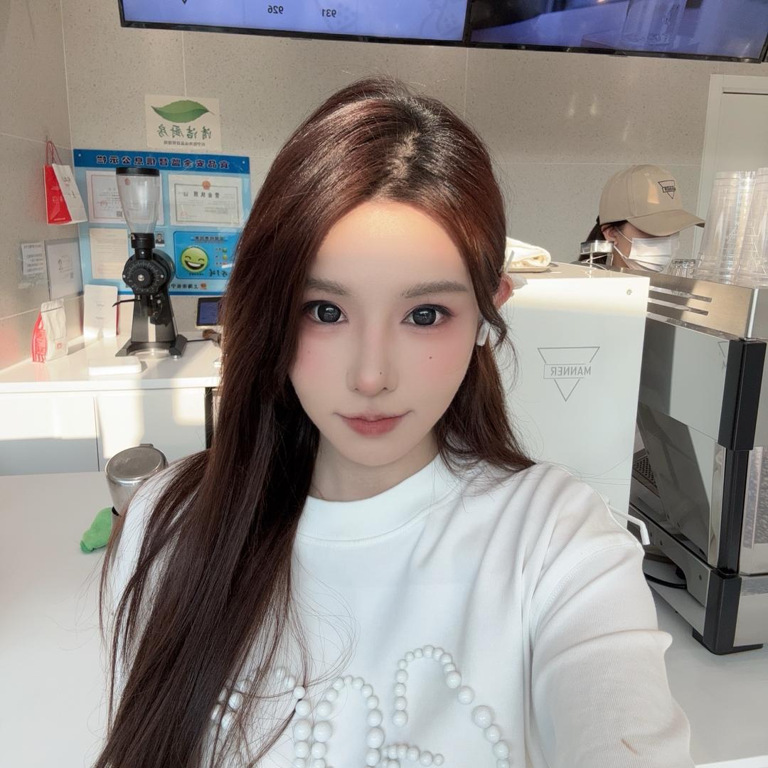 小萝卜头ᥫᩣ
