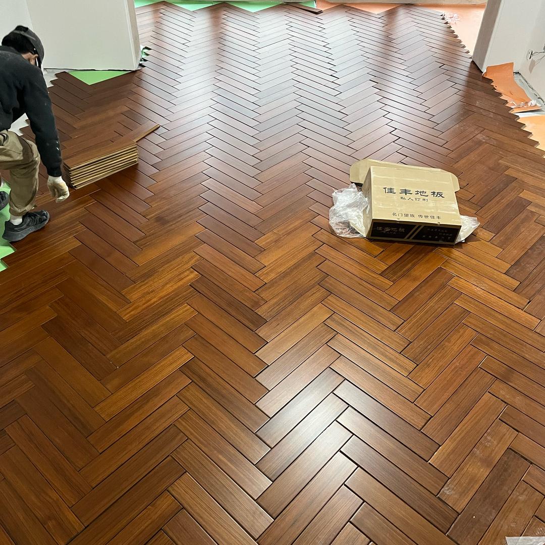 任艺装佳丰地板铺子