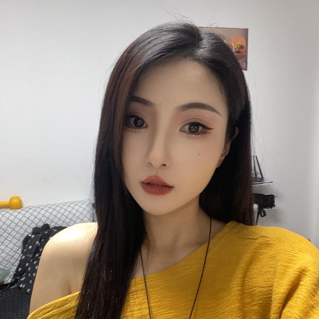 曹艳精选女装（下午2.开播）不卖垃圾货