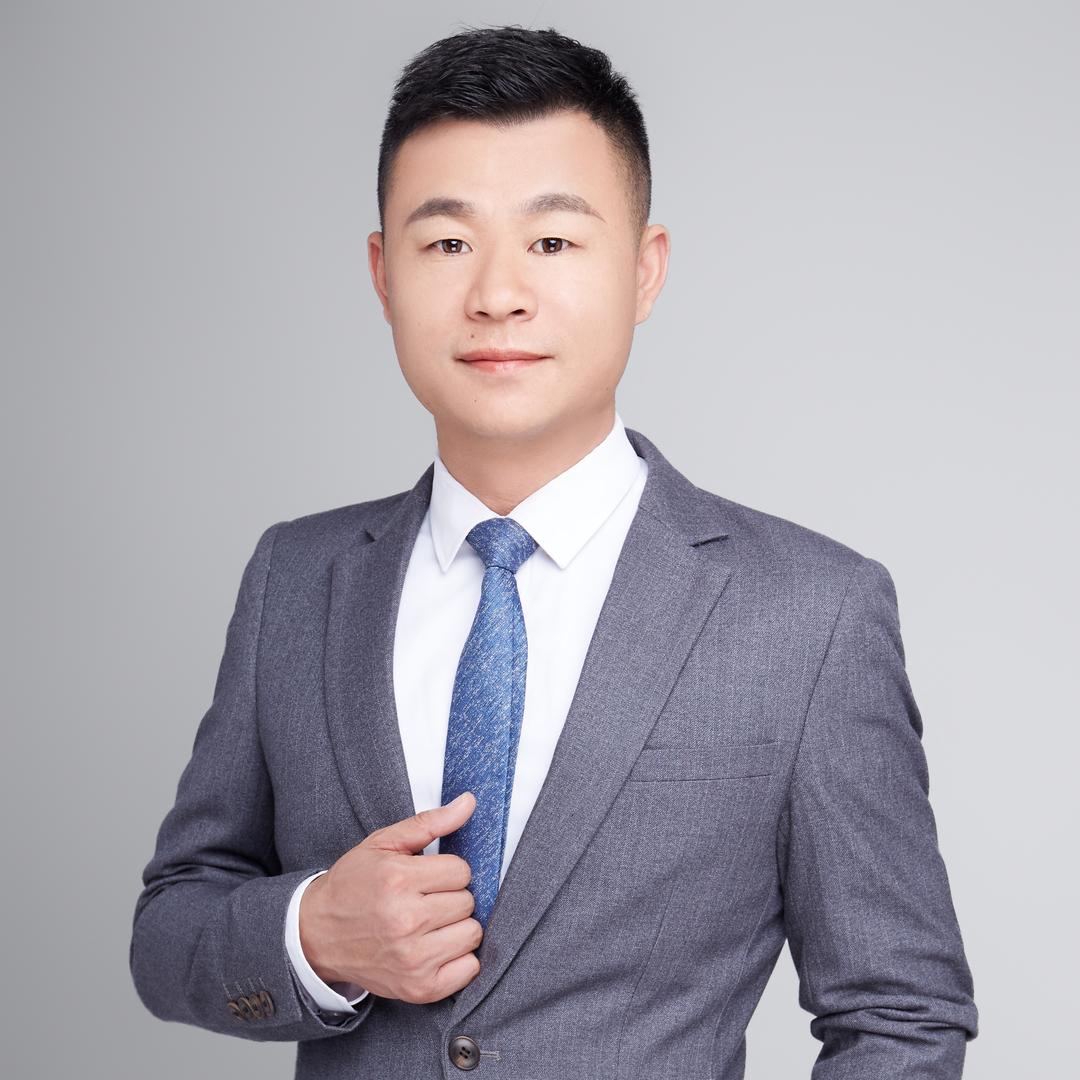 全屋定制小眼哥