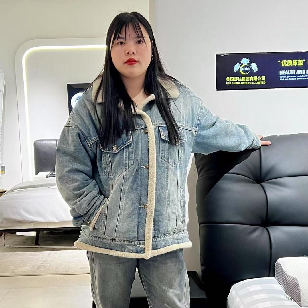 松桃鑫豪骏家具小伍